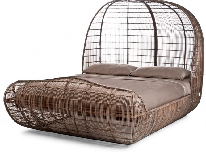 voyage bed by kenneth cobonpue