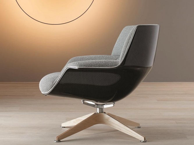 coach lounge chair low