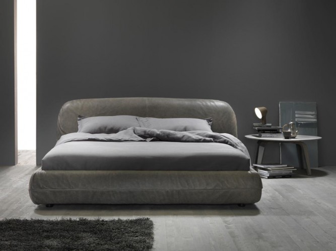 rolling platform bed